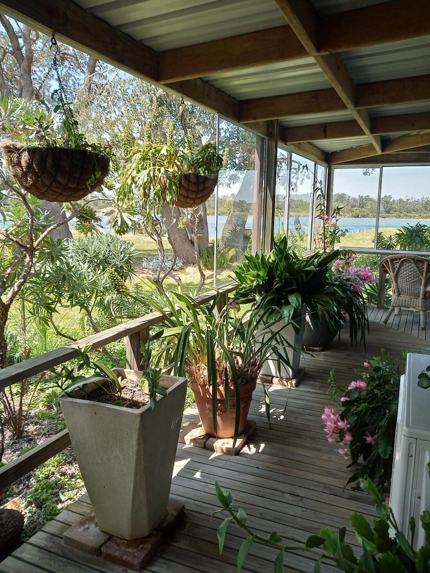 Lakes Entrance Waterfront Cottages With King Beds Exterior foto